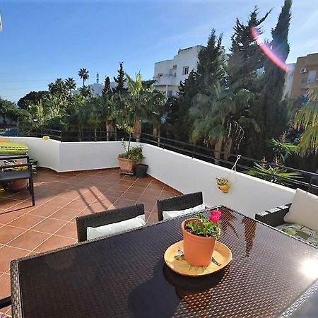 Apartamento Estepona Golf ภายนอก รูปภาพ